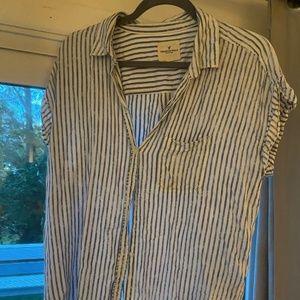 Striped collared t-shirt short-sleeve